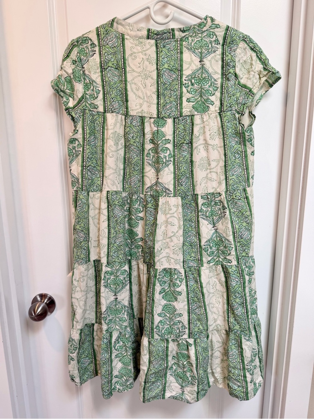 Roller Rabbit Pamela Tiered Dress Size Medium Grass Green Patchwork Floral Cream - Picture 6 of 11
